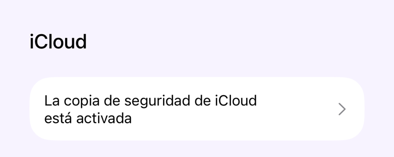 Fila de Copia de seguridad de iCloud en Ajustes