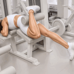 Single-Leg Machine Lying Leg Curl